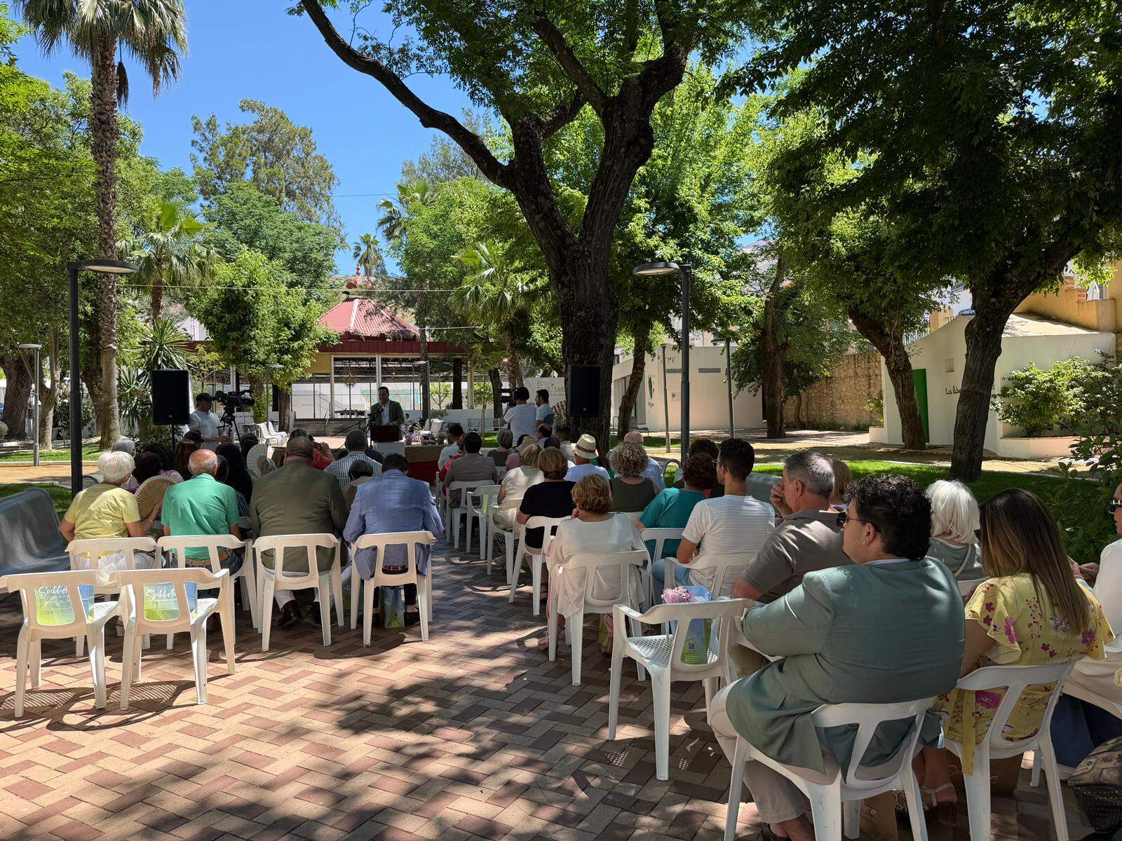 Uno de los instantes durante el desarrollo del acto.