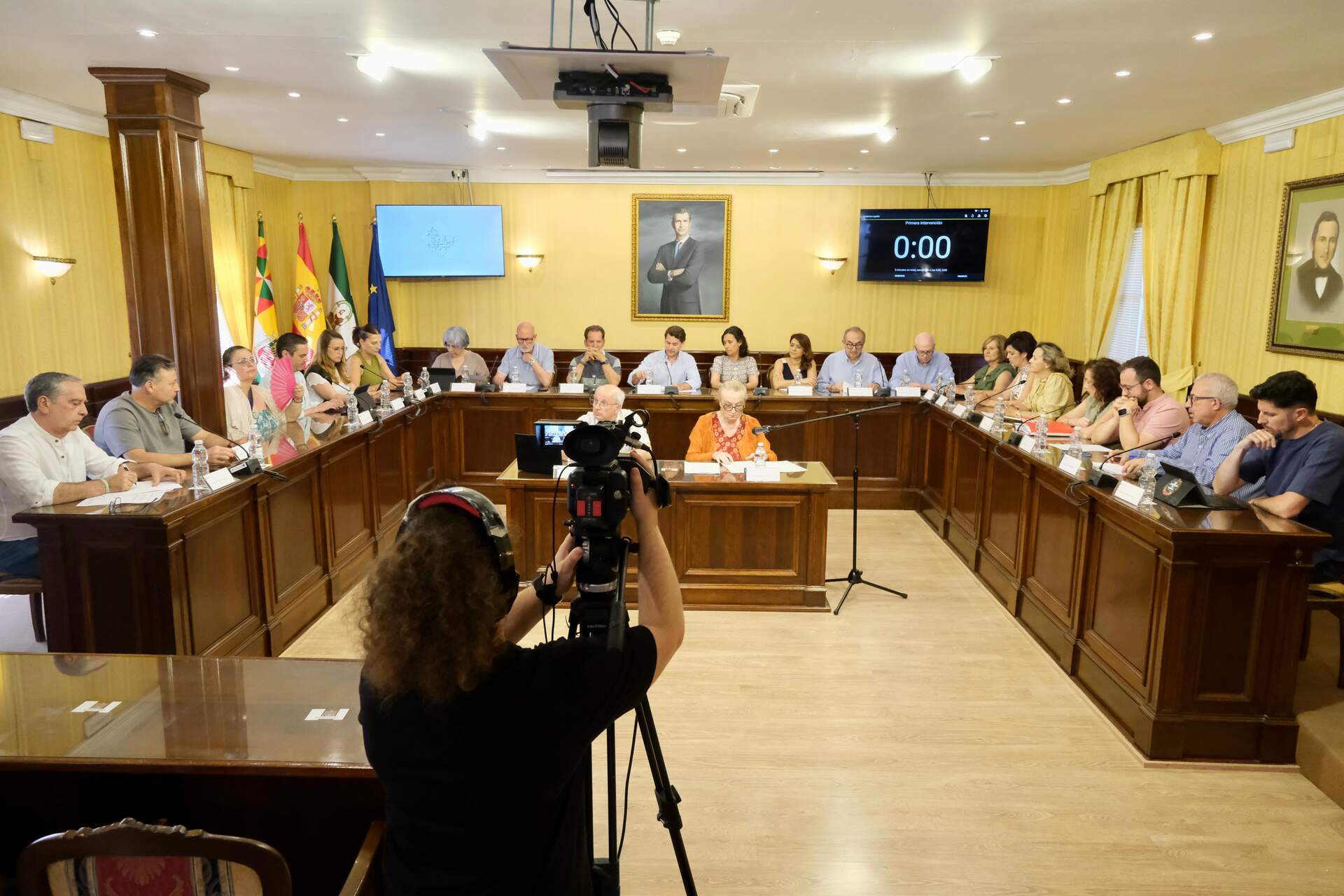 Pleno extraordinario.